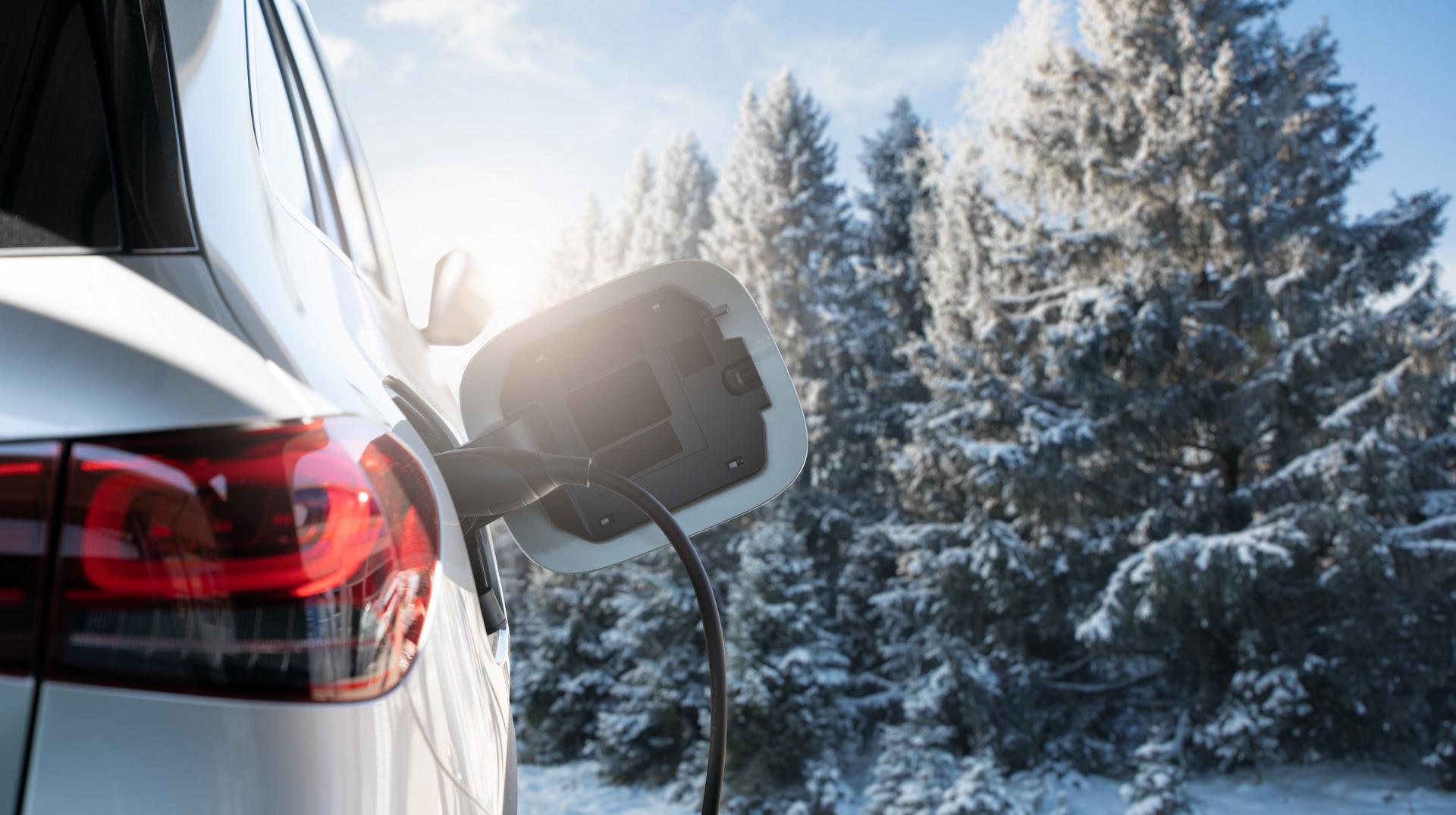 Comment protéger une batterie de voiture en hiver ?